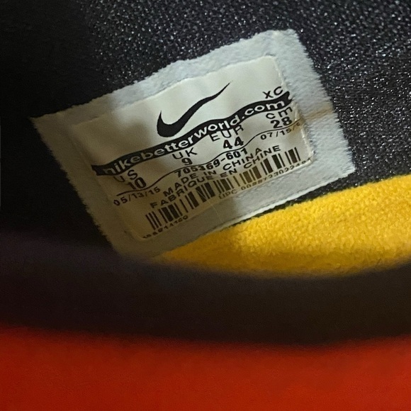 NIKE “Hyperchase” Premium Rouge Sneakers. Men’s Size 10 Bright Orange ECU - Picture 3 of 15